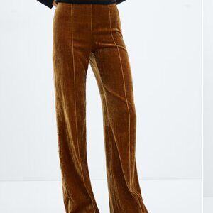 NWT MANGO Velvet trousers - Size 6